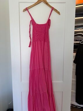 Xirena Smocked Midi Dress - Pink